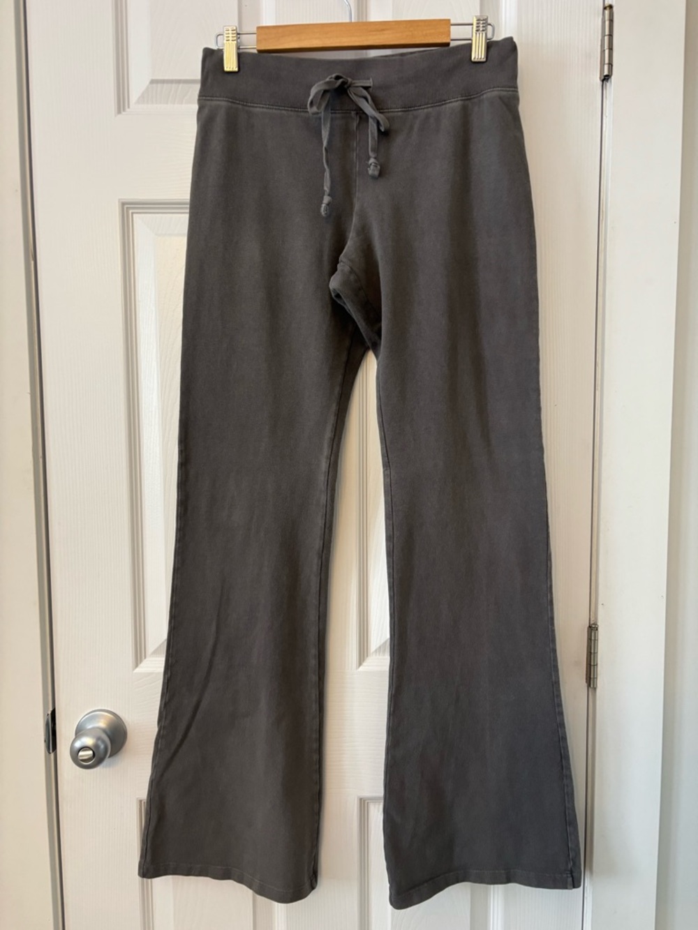 Brandy Melville  Lounger Pants | Straight Leg, Low Rise | Size Small
